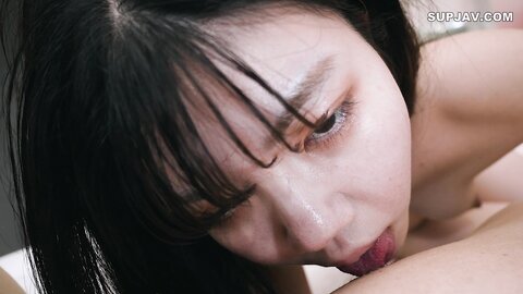 4543281 980 pts until 26 Oct [19 years old, serious]****zynxzjo* Mitama Mamma, simple and pure big ***. *Uncensored and raw Nakadashi.