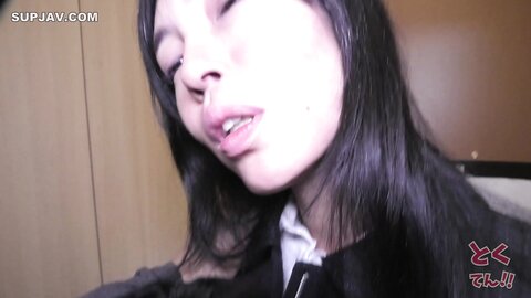 4556565 [Amateur Wife with Immediate Nakadashi] Uncensored ≪Secret Adultery with Beautiful Wife of Former Model≫ Boss`s Wife Succubus⤴Deep erotic expression as she gazes at him, lustful and violent pile****zy