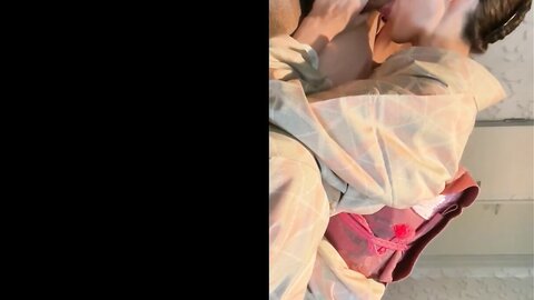4556764 S****zynxzjo* EX a réussi en invitant une femme mariée à sortir avec un kimono qu`elle avait récupéré lors d`un mariage.