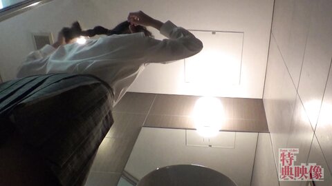 4558874-4 [Amateur cunt licking]****zynxzjo* <Law student at a famous university, 18 years old with intelligence and a 00 face. She is a beautiful white skinned girl with very little experience.