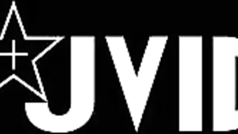 【Jvid重磅】，S级女神模特，【黛娜来了】，大尺度视图，御姐风大长腿，C罩杯配上无毛粉穴，让人看了把持不住