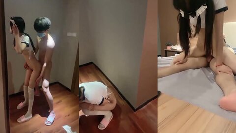 巨反差可爱双马尾小萝莉✅诱惑白丝美腿水手服 各种姿势被不断暴操 对镜自拍 提起鸡鸡猛插后入 妹妹要被玩坏啦~