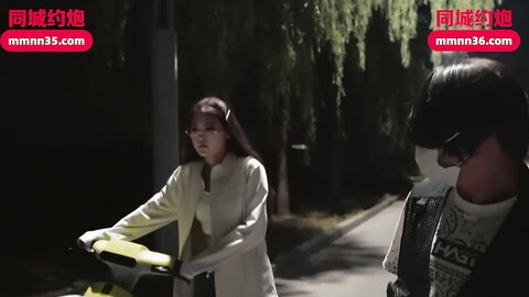 爱豆传媒IDG5505都市打工女深夜下班兼职上门服务