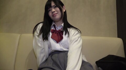 KNMB-088 Miko Kiwa, A Chubby Little Girl With A Sullen Appearance, And A Raw Friend, Mikoto Mikoto