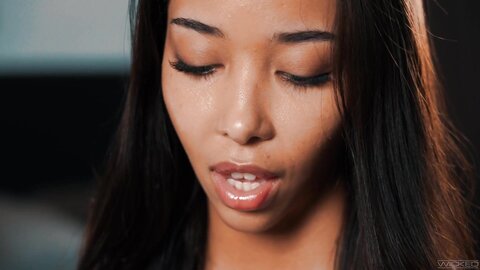 Lia Lin  Passion Canvas Scene 4