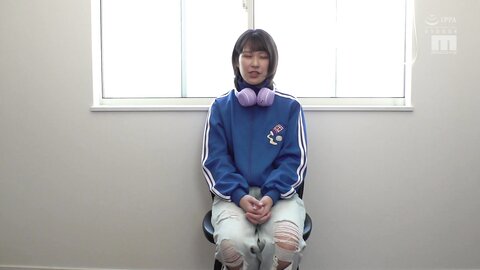 MIFD-551 Newcomer Erotic Short-cut Boyish Girl With A Gap AV DEBUT - Mahiro Uchiyama