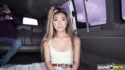 Bb17945