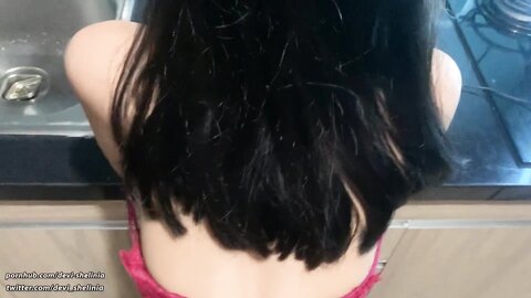Asian Babe Teen With Perfect Body Be Fucked While She Is Cook Devi Shelinia