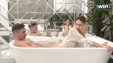 A Wet Blonde Gets Fucked In The Bathtub