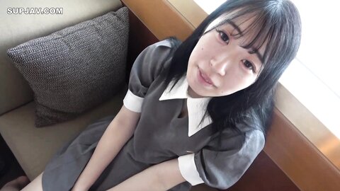 4569751 Exclusive50% off!1090pts until the 29th! ****zynxzjo* !　First time shooting* 21 year old aspiring nursery school teacher, big** trained by a cock other than her boyfriend`s, "I`m leaving him..." Feels
