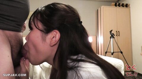 4574574 Exclusive[Limited time offer! 20,000pt➡1980pt]****zynxzjo* ≪Uncensored≫ Simple, honest and good-natured ** Raw 1.8❤Natural F-cup big tits are shaking like a bitch! She shoots 3 pussies inside for the