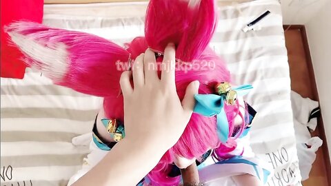 ⚡极品白虎萌妹【柠檬酱】白虎嫩穴又粉又嫩又紧，被擒住双腿塞入肉棒，小巧的身材被大肉棒贯穿捅到底