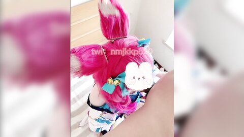 ⚡极品白虎萌妹【柠檬酱】白虎嫩穴又粉又嫩又紧，被擒住双腿塞入肉棒，小巧的身材被大肉棒贯穿捅到底