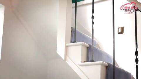 精东影业JDYG022在私训教练家中被操