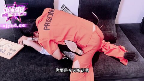 香蕉秀jdsy-111菜鸟女警被囚犯猛操骚穴