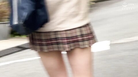 STSK-146 Miniska Hunting For Raw-legged J0s (1)