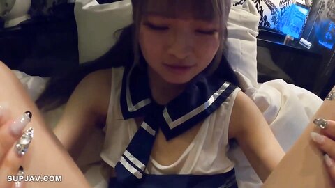 4547930 [Miracle 18 year old! Ayu-chan, the embodiment of kawaii genius]****zynxzjo* She was a little bit taller, but inside she was 18 years old herself.