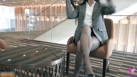 性感小骚货【下面有根棒棒糖】✅黑丝Ol性感小白领 主动张开黑丝M腿勾引，高冷小白领一插进来秒变小荡妇