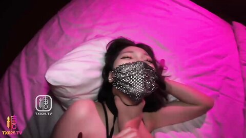 情深叉喔 母狗养成记鞭打捆绑调教 狂艹白虎蜜穴 性瘾女神欲求不满 口爆后继续中出