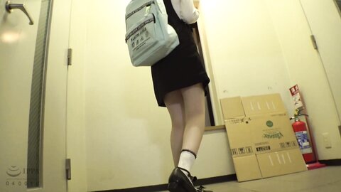 IBW-972Z Lo●ta Beautiful Girls Taken In And Indecent Images 4 Hours