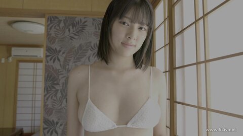 UFAA-104 Summer Of 18 - Hirayama Eyu [4K ULTRA HD Blu-ray] (Blu-ray Disc)