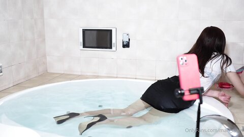 ✨【轻度猎奇】高颜值日本气质素人少妇「Mari Wam」Of露脸私拍 反差美人妻沉沦精液地狱【第二十一弹】