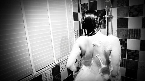 Shower Time For Sexy Asian Amateur Kazakh Babe Showers