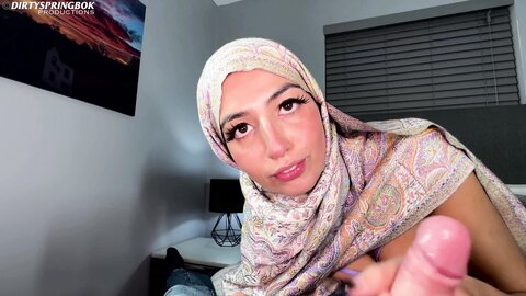 Hijabi Aaliyah Shows Off Her Lingerie And Gets A Massive Facial