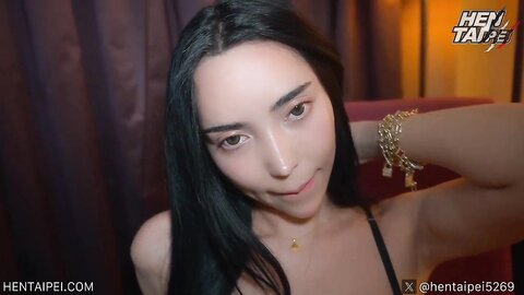 ✨【狠台北】不停抽插干爆身材不太科学的白丝大奶骚货，高颜值母狗下面被干的黏糊糊的