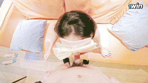 白嫩甜美学姐女神【爱玩熊熊】✅女神穿上性感的黑色丝袜包臀裙被大鸡巴爸爸爆操，多次高潮爽到浑身颤抖