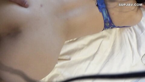 4581984 60% OFF!** 60% OFF until 8 December*[face]****zynxzjo* [oral ejaculation x 2] A married woman who is also the ha-ha of two ***ren, *** to run a dry-cleaning business that her husband started in a