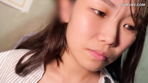 4582775 Exclusive50% OFF![Amateur Bursting Tits]****zynxzjo* 18 years old with a baby face and G-cups, she has a divine style! She is a beautiful girl with a beautiful face and a big tits!