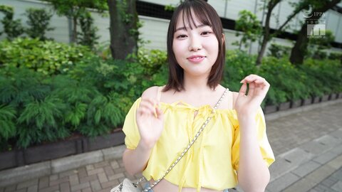 MIDV-939 [4K] First Experience With A Big Dick - A Body Experience - Staring At Each Other All The Time - 3...