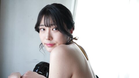 9FWAY-042 A Little Embarrassing, Indeed. Kumi Tsuki Sela (Blu-ray Disc)