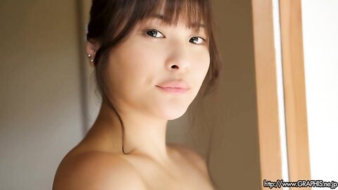 Graphis Gals – Hina Nitori 似鳥日菜 Voluptuous Clip 01
