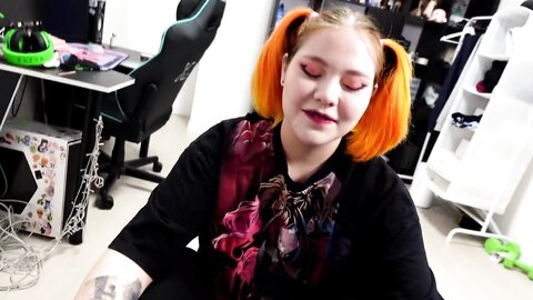 Blowjob From Redhead Cutie