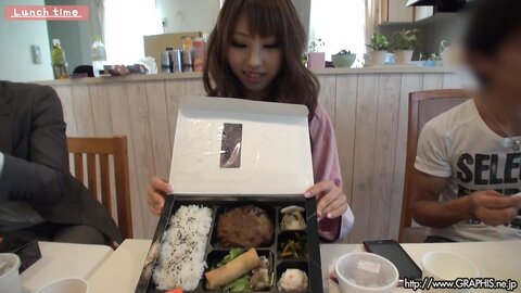 [Graphis] 2012-06-29 First Gravure - Syunka Ayami ñóñõñ¯Ð«¦¹ (80P+5Vid)