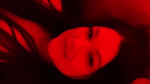 Hot Brunette Is Horny And Want To Sucks Cock But She Havw Only Banana
