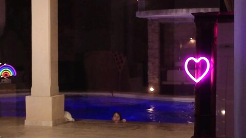 Hot Brunette Swim Naked In The Pool