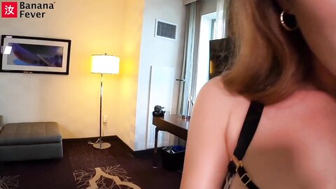 Mainstream Looking Model Evelyn Finally Got Bananafever Certified