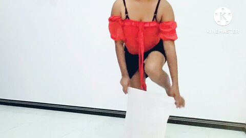 Sri Lankan New Leek ඔෆිස් යන්න ඇදුම් මාරු කරන ගමන්