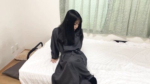 4584502-4 [no]****zynxzjo* "It feels so good\\\" Intense sex with an extremely beautiful virgin** university student☆ Sexual desire exposed☆ Miku, 19 years old.