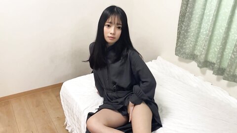 4584502-4 [no]****zynxzjo* "It feels so good\\\" Intense sex with an extremely beautiful virgin** university student☆ Sexual desire exposed☆ Miku, 19 years old.