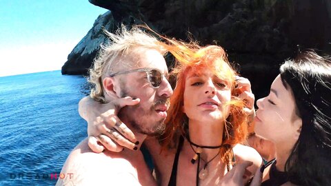 Menage With An Asian Girl In A Boat With Voyeur Alemaohub