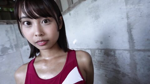 SDAB-322 18-year-old AV Debut Of Chinami Natsuno Sweat And Gaze Moistening Mana Board Tits Of A Track And...