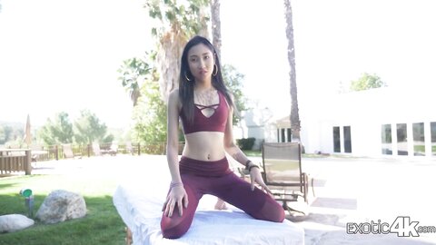 Eva Yi Slickest Pussy