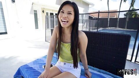 Evie Ling Petite Asian Stretched Out All Sex Blowjob Facial P