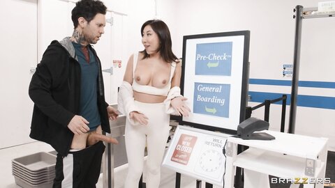 Nicole Doshi Flight Delay Anal Dickdown