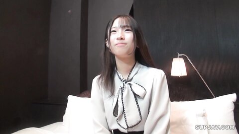 4586357 [Images réelles]**pzzyxqx*z* Ils l`emmènent dans un hôtel dans un questionnaire de rue et profitent de la peau fine et glissante de ****. Et même Nakadashi. CASE:1 Le cas de Mizuki.