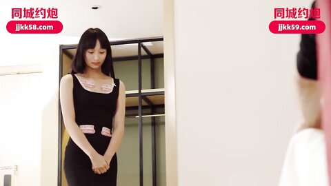 爱豆传媒IDG5538初恋学妹丝袜诱惑大长腿